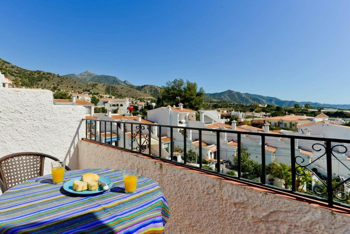 Capistrano Pueblo Apartman Nerja Kültér fotó
